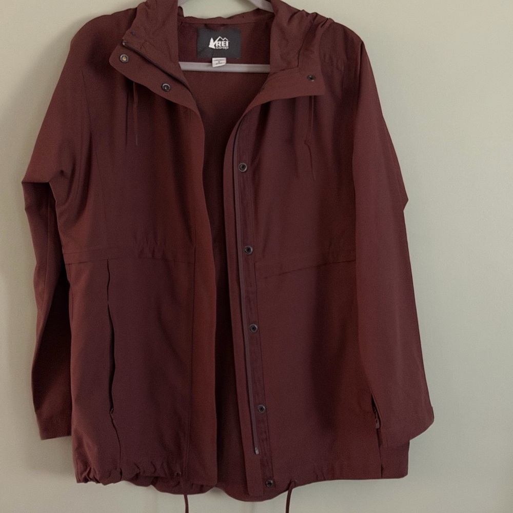 Rei Co Op Jacket Zipper & Snap Flap Large Pockets Hood Ties Cinch @ Neck & Hem